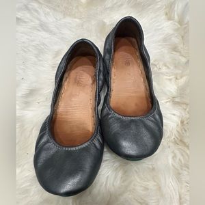 Silver Metallic Tieks